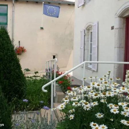 Superbe Dans Ancien Presbytere Avec Confort, Proche Sites Historiques Et Thermes - Fr-1-589-1 Holiday home *