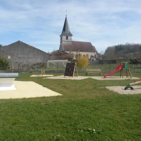 Holiday home Superbe Dans Ancien Presbytere Avec Confort, Proche Sites Historiques Et Thermes - Fr-1-589-1