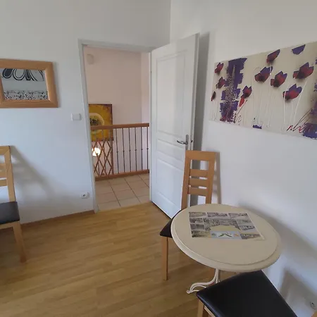 Superbe Dans Ancien Presbytere Avec Confort, Proche Sites Historiques Et Thermes - Fr-1-589-1 Сasa de vacaciones *