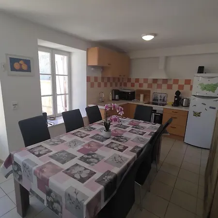 Superbe Dans Ancien Presbytere Avec Confort, Proche Sites Historiques Et Thermes - Fr-1-589-1 Attigneville