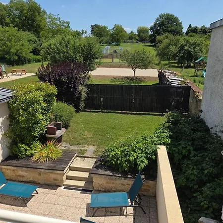 Semesterbostad Superbe Dans Ancien Presbytere Avec Confort, Proche Sites Historiques Et Thermes - Fr-1-589-1